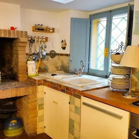 Maison Dandi Intera Casa In Centro Storico * ファーノ