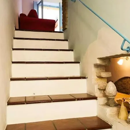 Ferienhaus Maison Dandi Intera Casa In Centro Storico